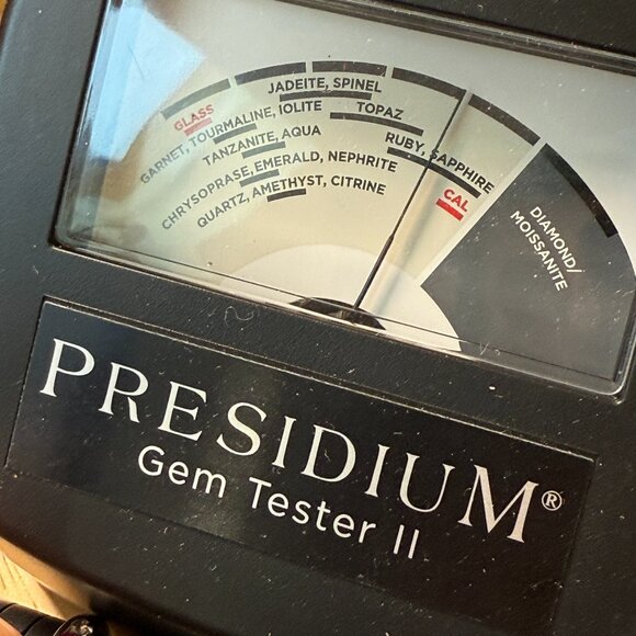 Sapphire Ring Avon RJ Graziano, Silver, Tested Stones, Pink & Clear - Picture 12 of 13